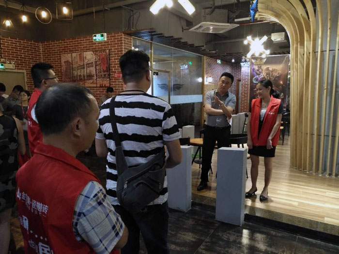 南宫娱乐瓷砖 三百大粤战 店长特训 瓷砖署理 陶瓷一线品牌